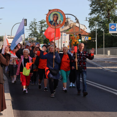 pielgrzymka na jasną górę kalisz